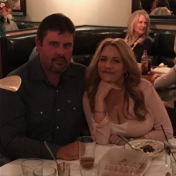 Meet your Posher, Melonie - Picture 3 of 14